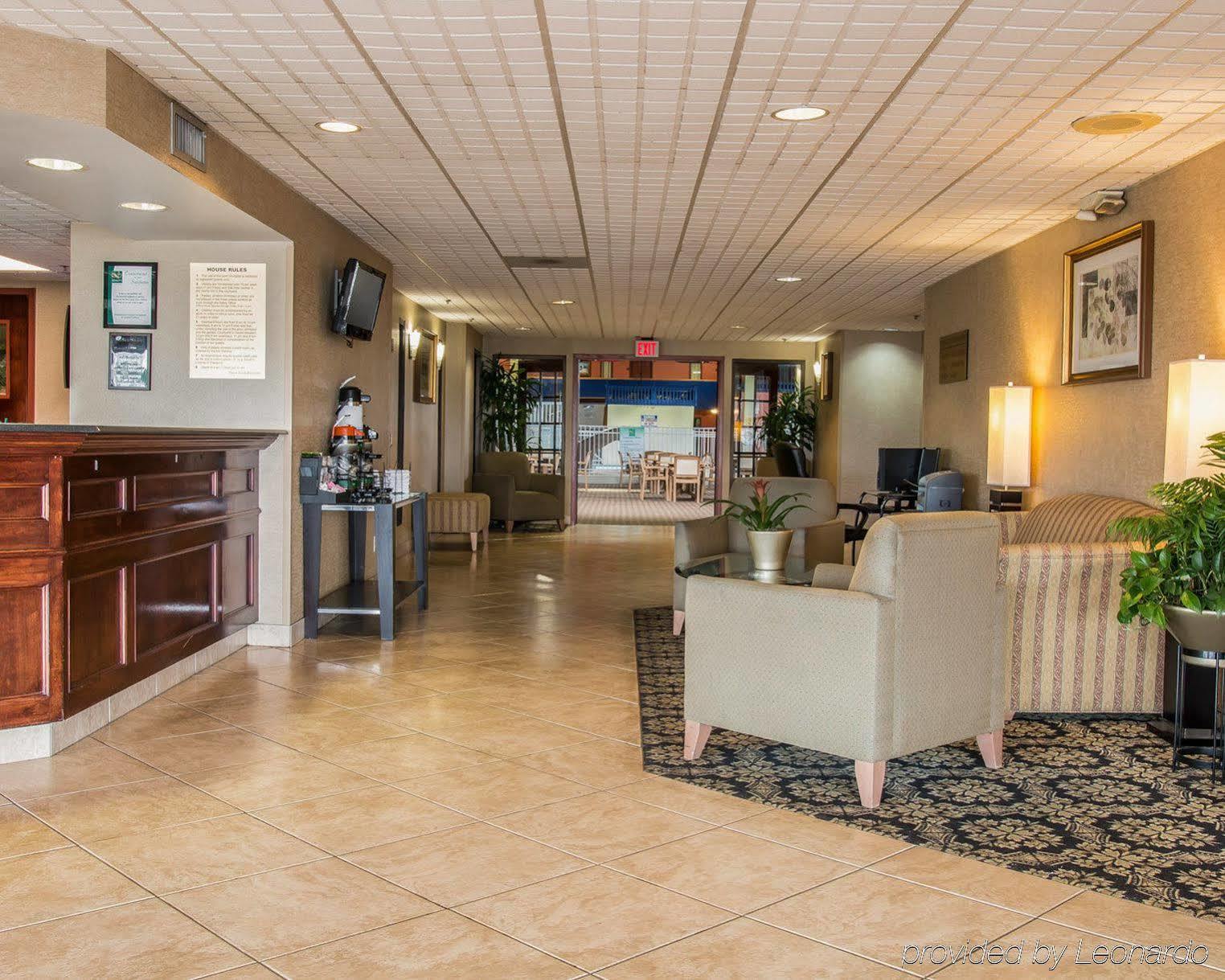 Quality Inn University Lansing Exterior photo